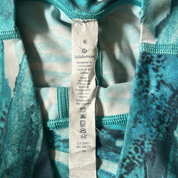 Wunder Under High Rise Legging. Central Saint Martins Nulux. Sz 8 - Picture 5 of 8